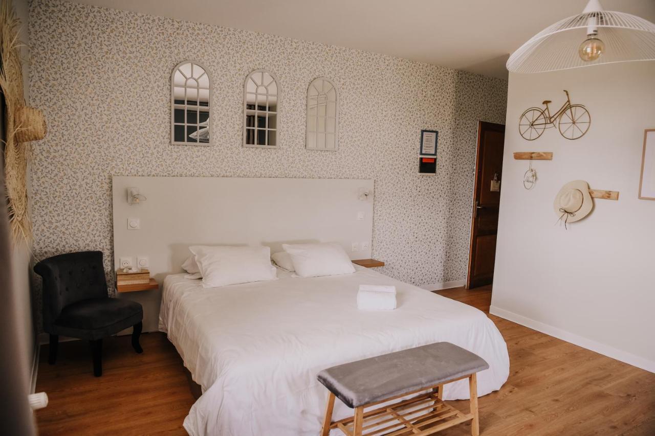 Chambre D'Hotes Domaine Le Castagne Auch Bagian luar foto