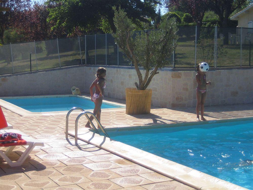 Chambre D'Hotes Domaine Le Castagne Auch Bagian luar foto